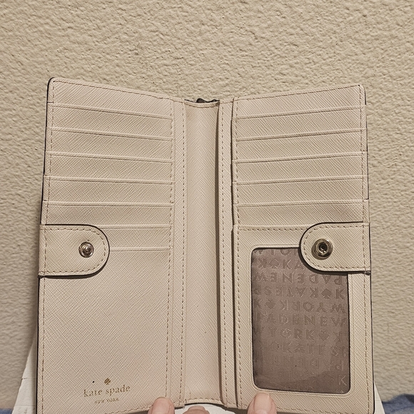 Kate Spade Laurel Way Stacey Bifold Wallet - Picture 3 of 7